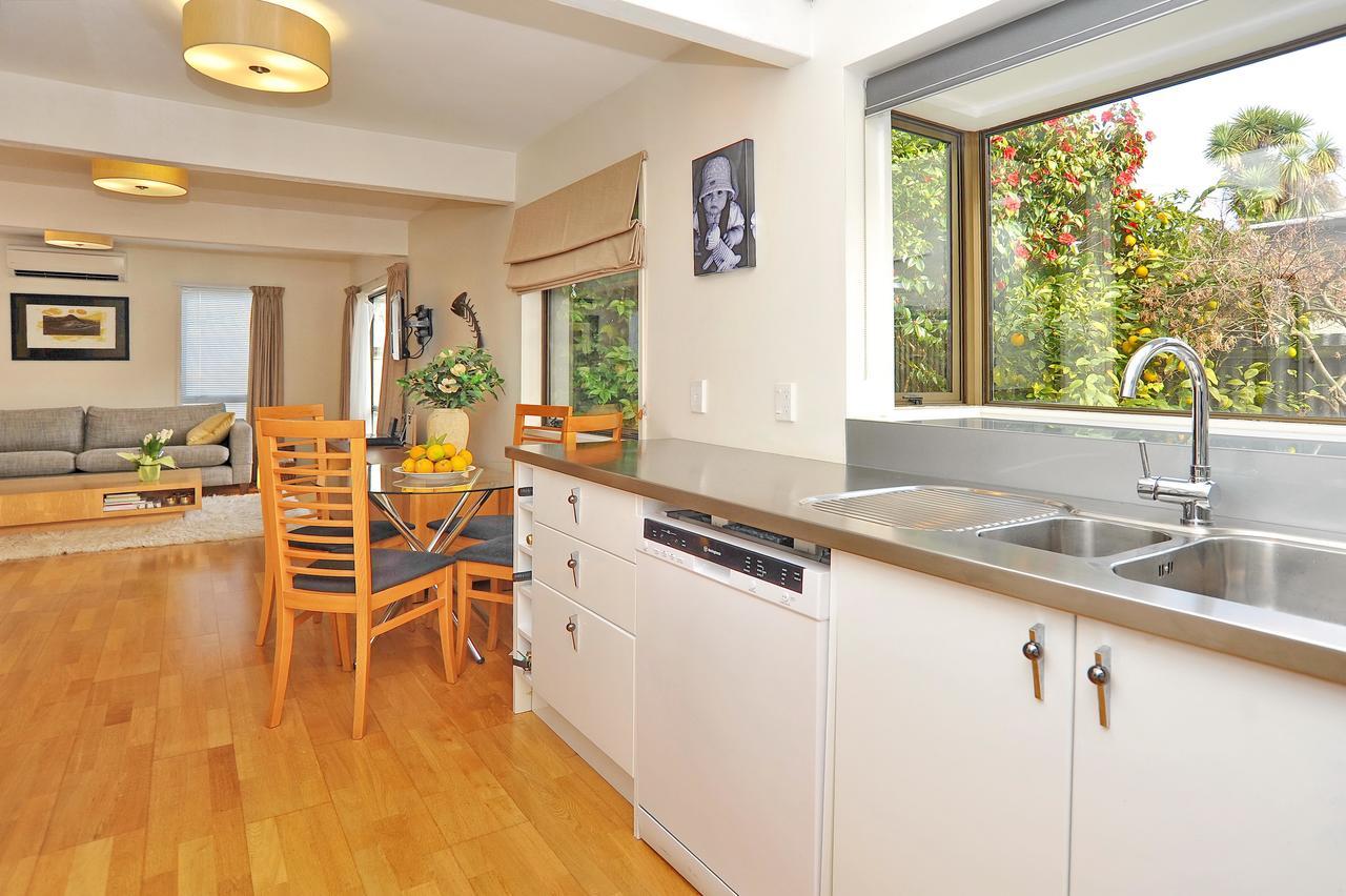 Salisbury Apartment - Christchurch Holiday Homes Bagian luar foto